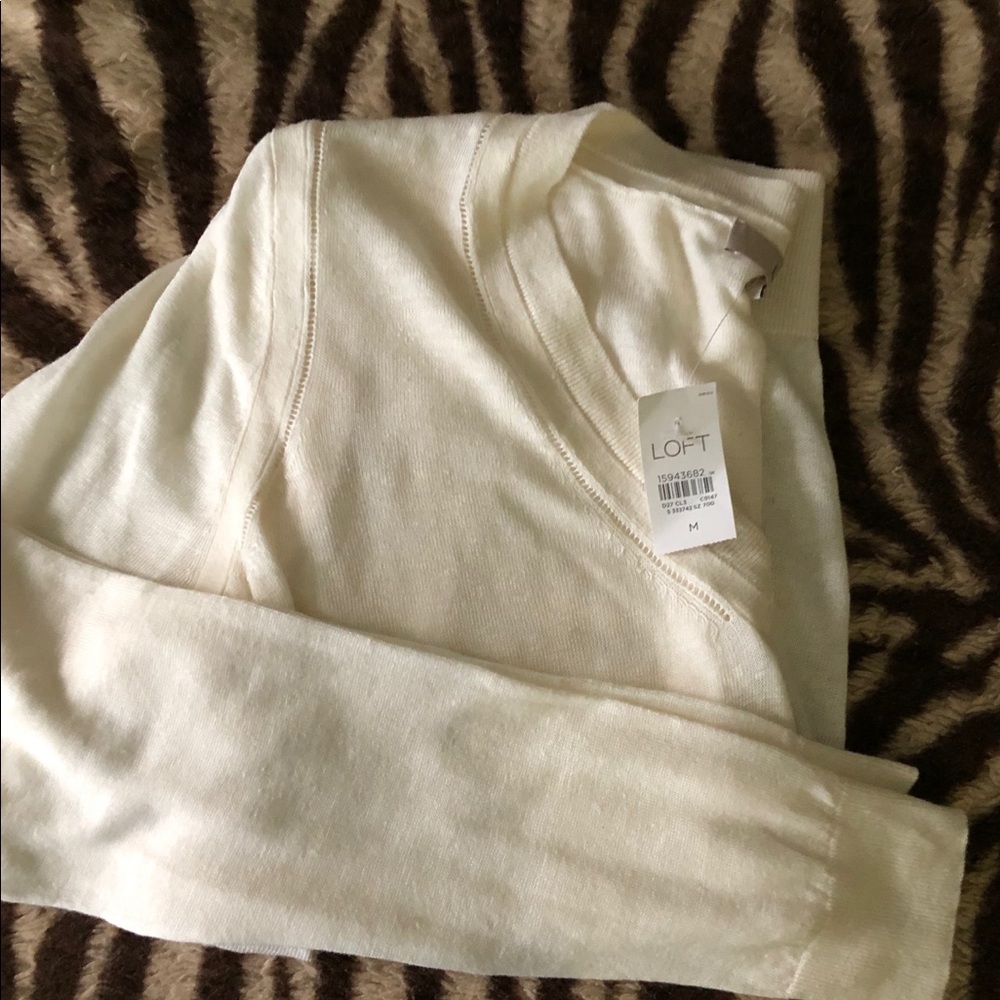 LOFT Pullover Sweater - Picture 4 of 4